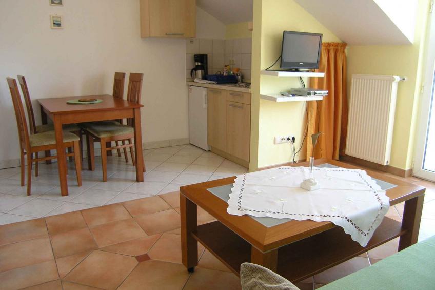 Holiday apartment with balcony and barbecue - BF-C988F - foto 12
