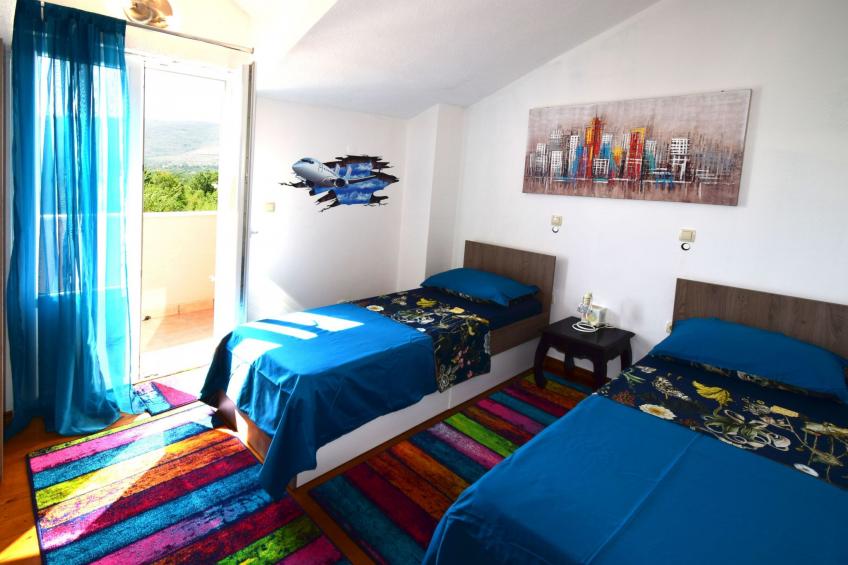 für 8 Personen mit privatem Swimmingpool im Hinterland von Split - foto 26