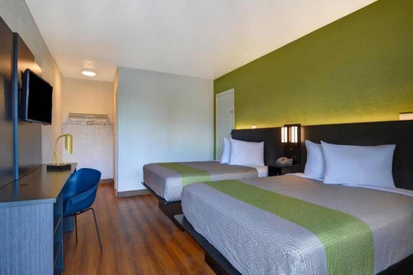 2 Queen Beds  Micfridge - foto 49