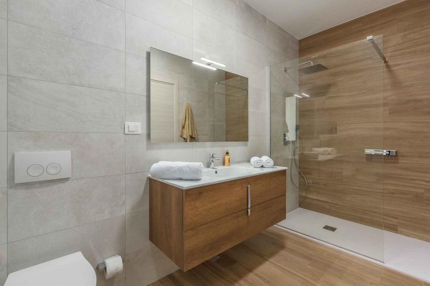Villa met privézwembad en jacuzzi - BF-MMXRZ - foto 24