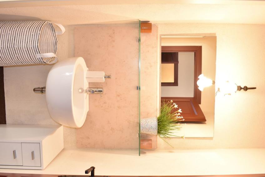 Wohnung in Bauernhaus mit großem Garten, Schwimmbad - foto 24