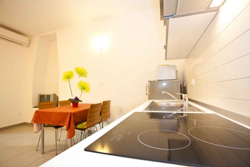 Vakantiewoning mit Terrasse nur 250 m vom Strand - VW-47TH - foto 10