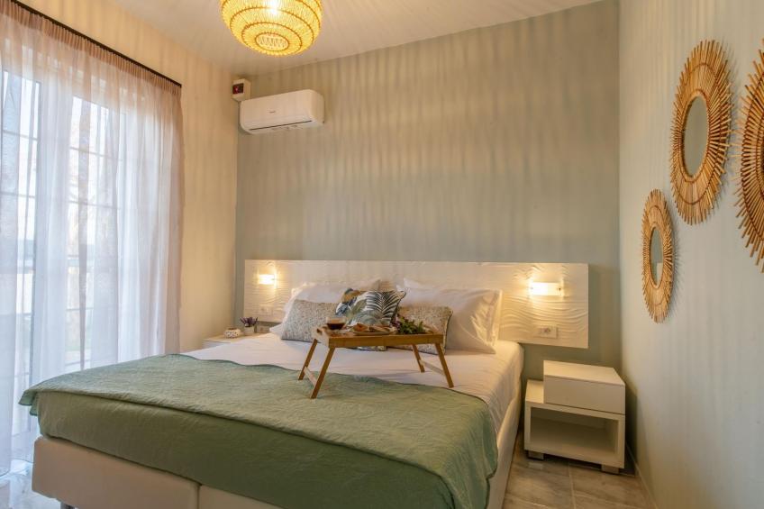 Große Erde - foto 24