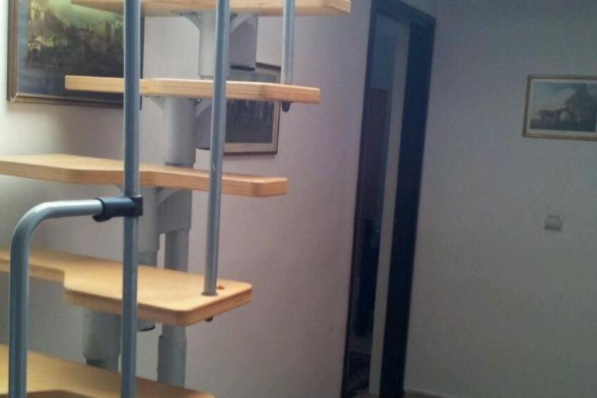 Ferienvilla mit Blick auf das Wasser - foto 9