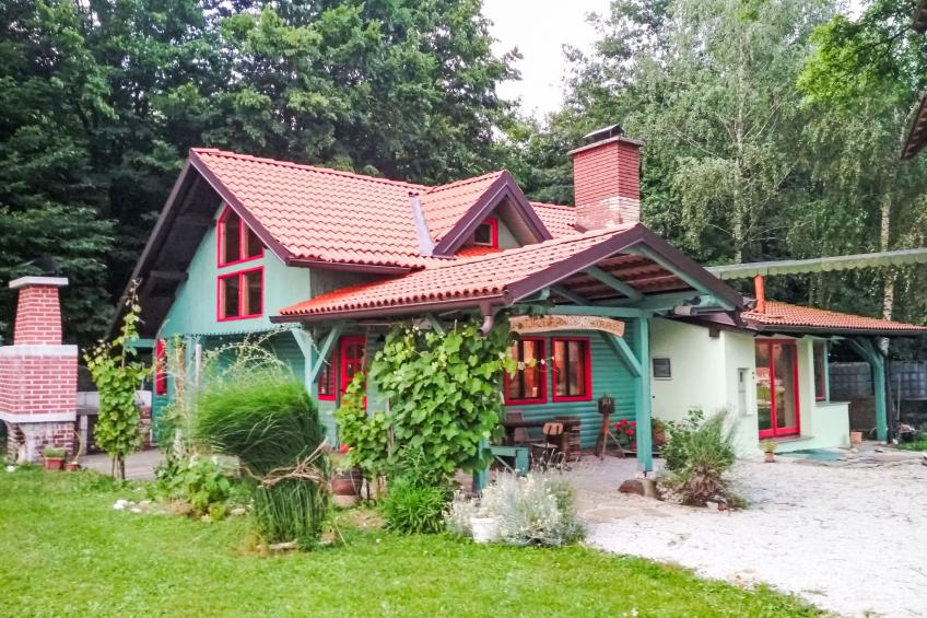 Märchenhaftes Holzhaus bei Ljubljana