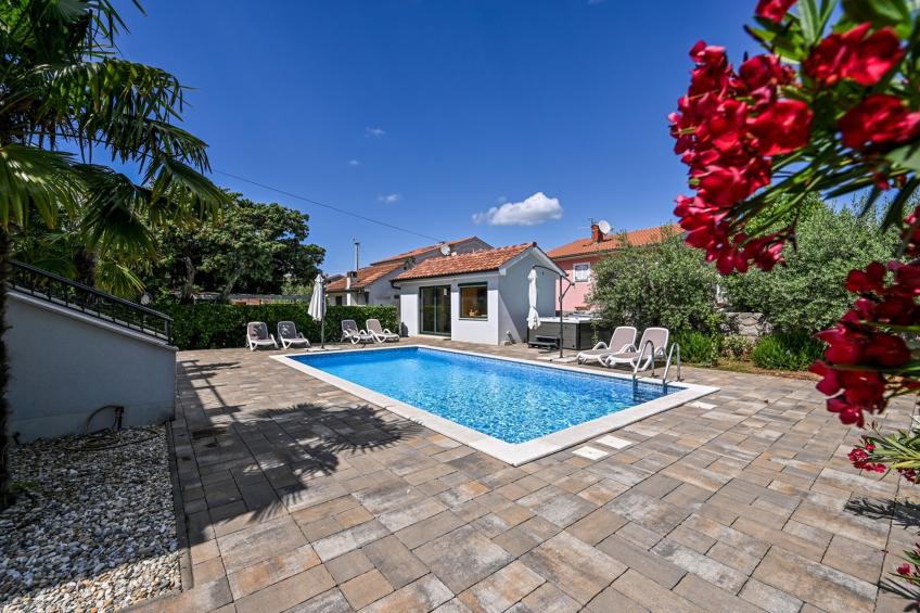 Holiday house with private pool and spa - BF-XHK6D - foto 6