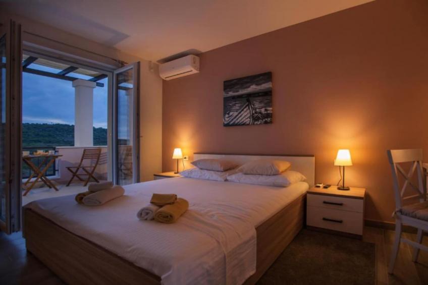 Adriatic Pearl - FourBedroom Villa with heated pool - foto 9