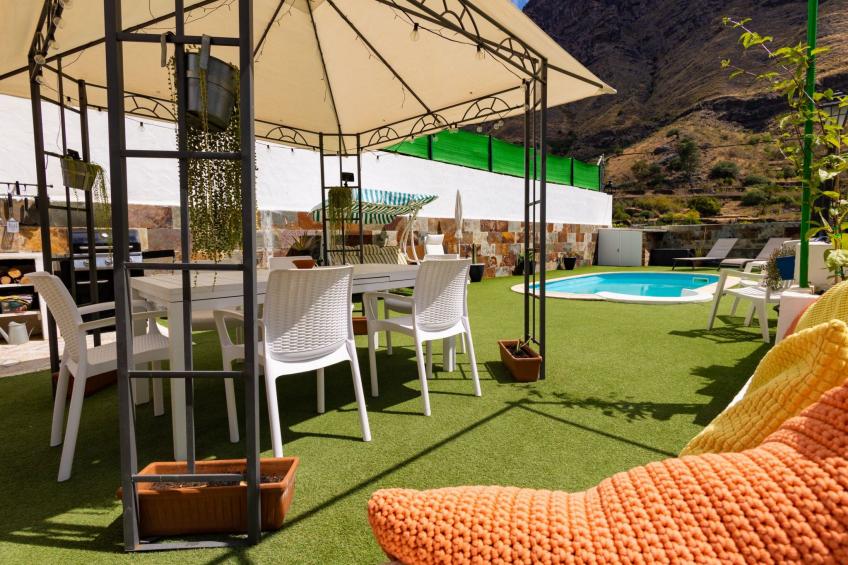 Grosses Haus mit eigenem Pool - foto 6