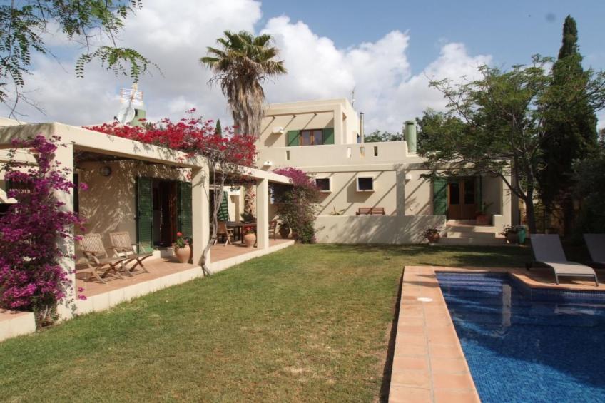 Schöne Villa für 6 Personen mit Schwimmbad - foto 14