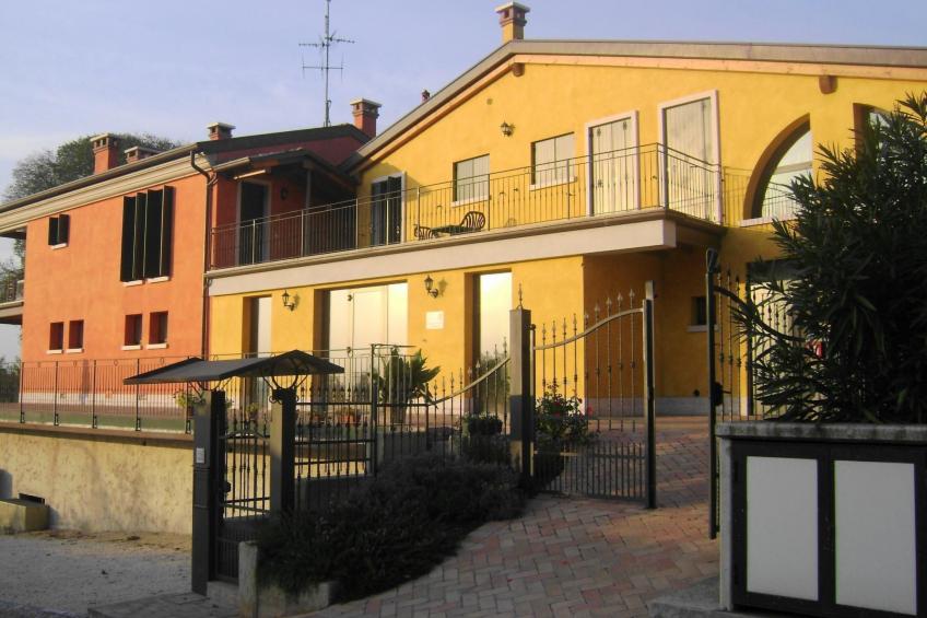 Die Wohnung befindet sich im Erdgeschoss - foto 9