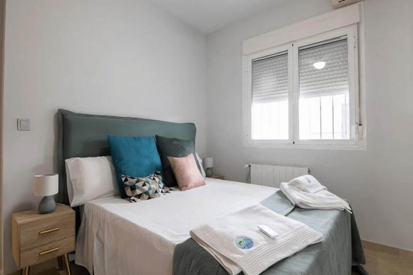 Magnifique Villa Avec Piscine Privée - Golf  Bonalba ! - foto 29