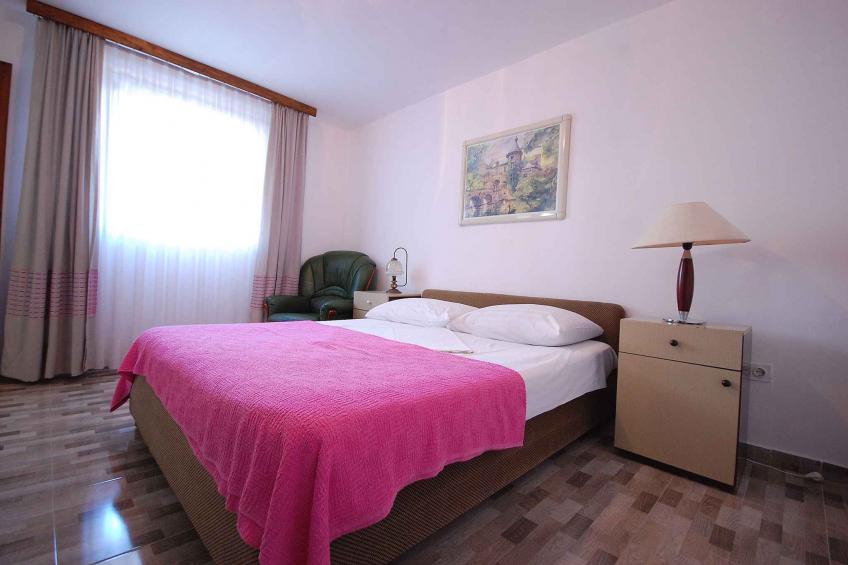Holiday apartment with garden and barbecue - BF-WZF8 - foto 3