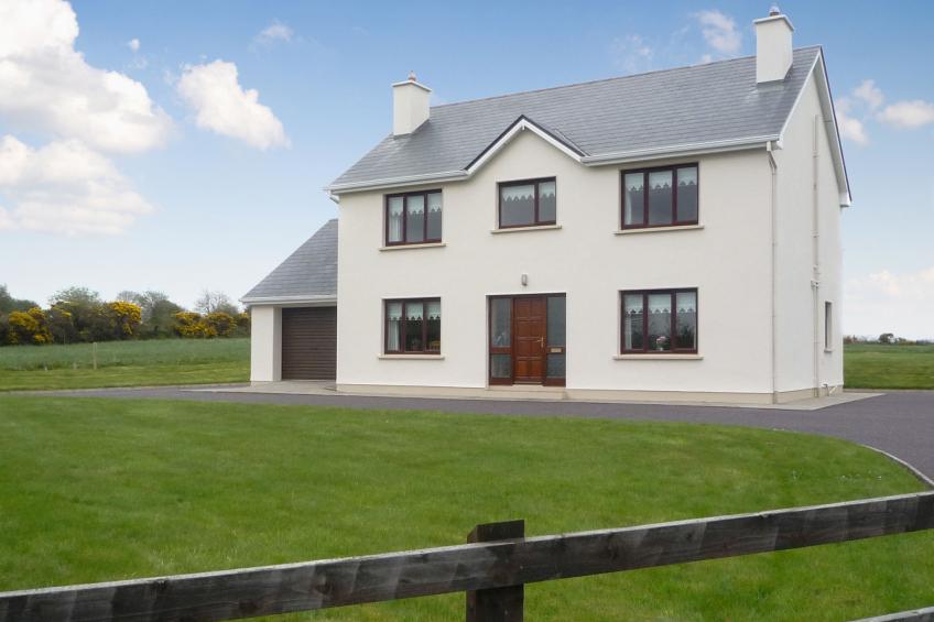 Boherbue (TR1) Holiday Home