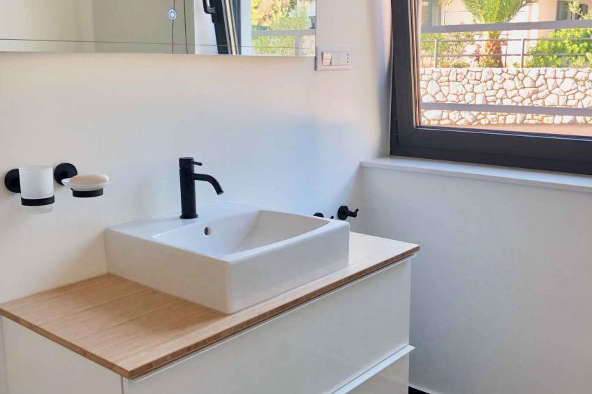 Vakantiehuis met zwembad en terras - BF-N52NR - foto 20