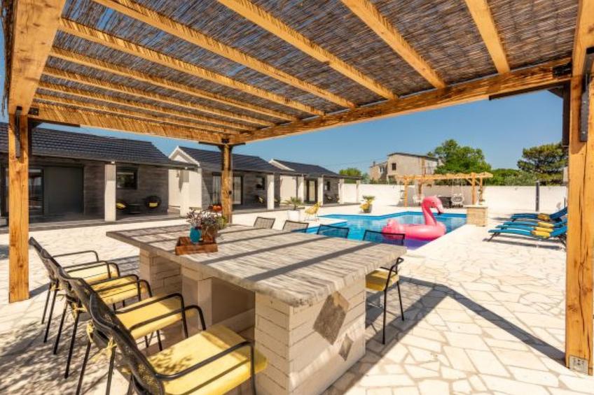 Unique Villa V with pool - foto 2