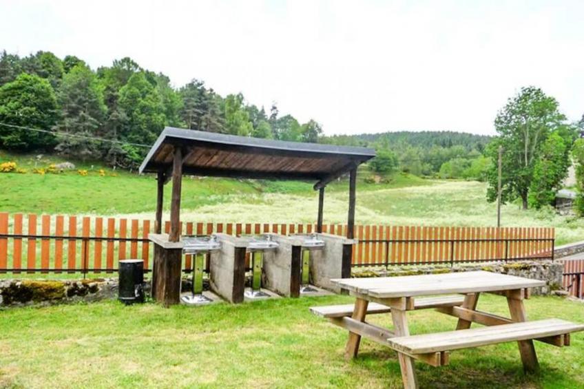 Gîte de France Le gîte aubrac, 4 personnes au bacon 2 épis - foto 8