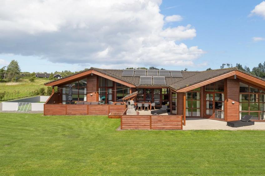 "Niela" - 800m from the sea in Lolland, Falster and Mon