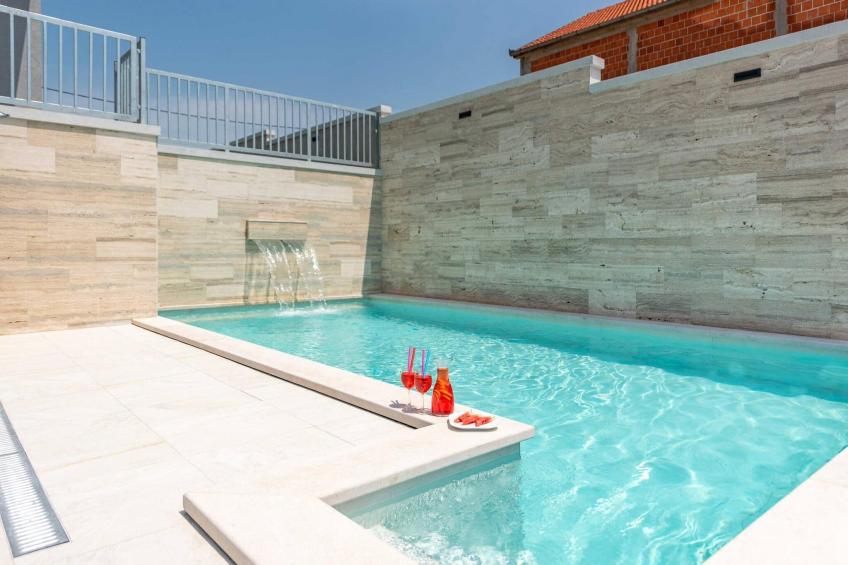 Villa Pezer with heated pool & sauna - foto 20