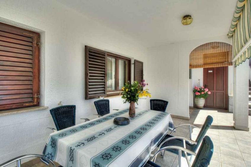 Ferienwohnung mit Terrasse - BF-GH4PR