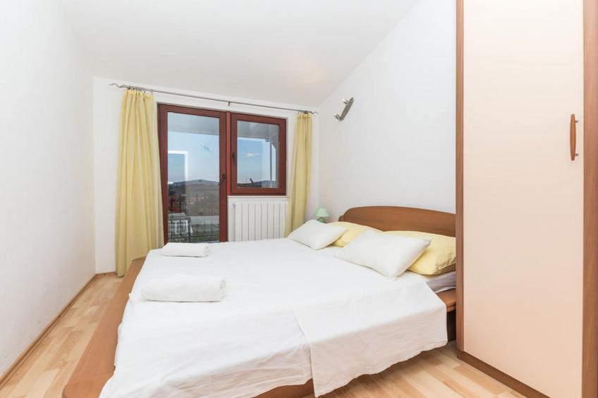 Relaxing Holiday Home with Pool, Fitness Area, and Entertainment Facilities - Six Bedroom Holiday Home - foto 24