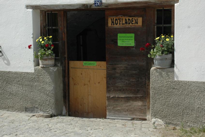 Ferienwohnungen im Schloss, (Nufenen), - foto 20