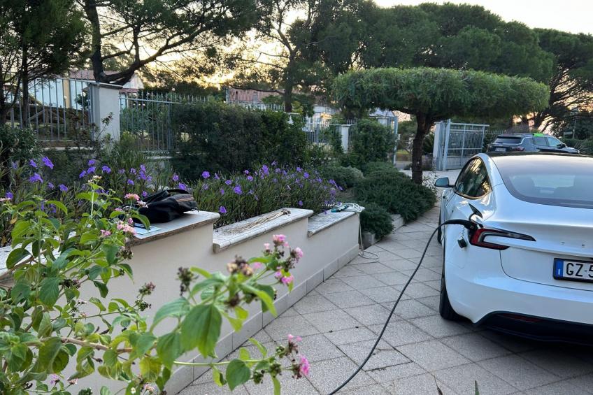 Villa Luigi, Unterkunft in der Villa, Parkplatz, Wallbox - foto 5