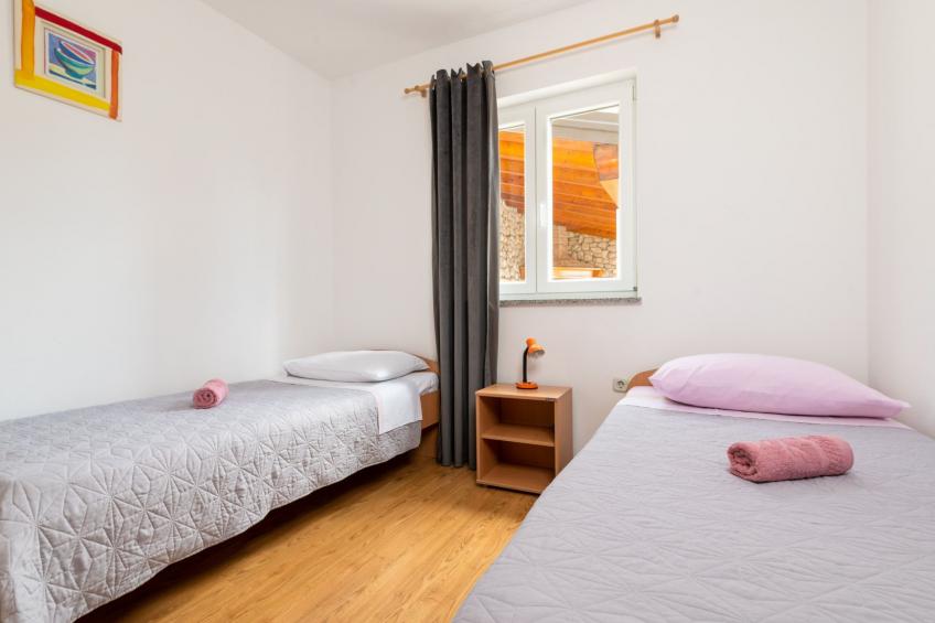 Am Südhang gelegen mit Meerblick - foto 13