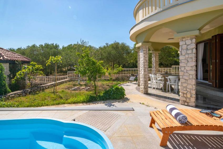 Charming Villa Rea, 8+2 with heated pool - foto 60