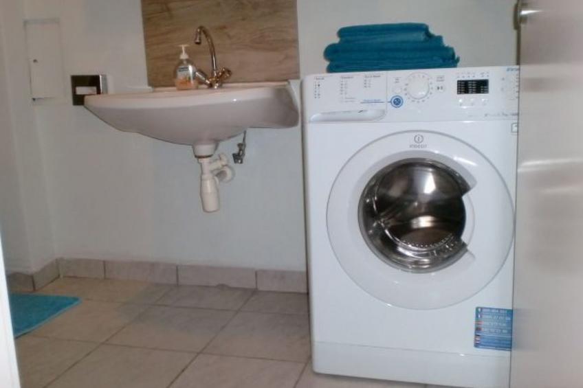 Charmante Wohnung in Fünfhaus mit Garten - foto 14