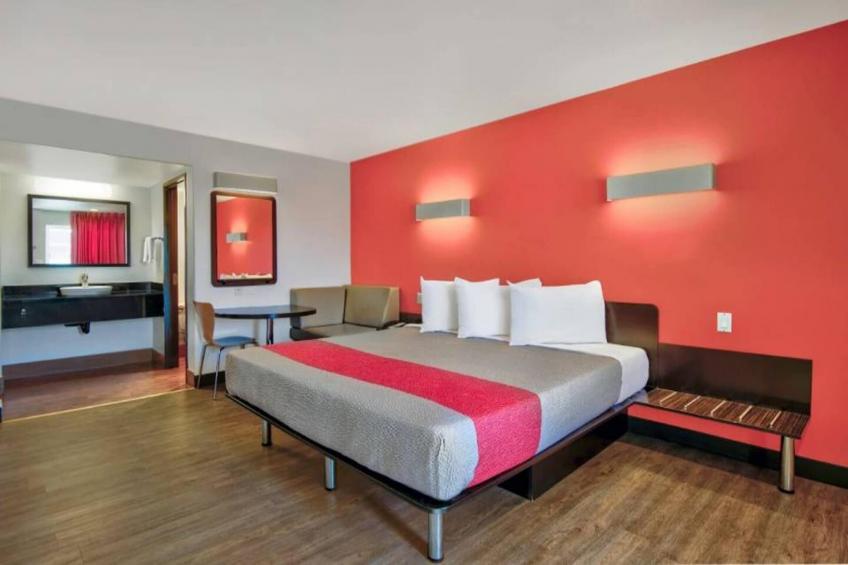 1 KING BED  NON-SMOKING KITCHEN - foto 11