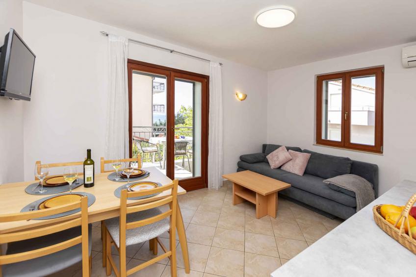 Vakantiewoning met balkon en zwembad - VW-462YG - foto 17