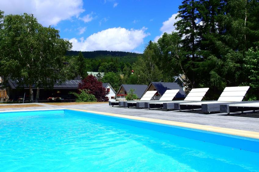 Exklusives Ferienhaus mit Schwimmbad direkt am Wasser - foto 19