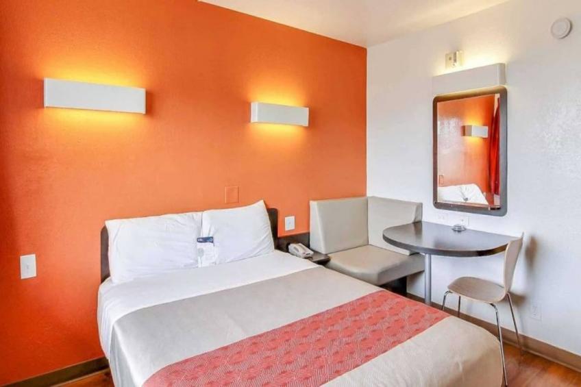 1 Queen Bed - foto 5