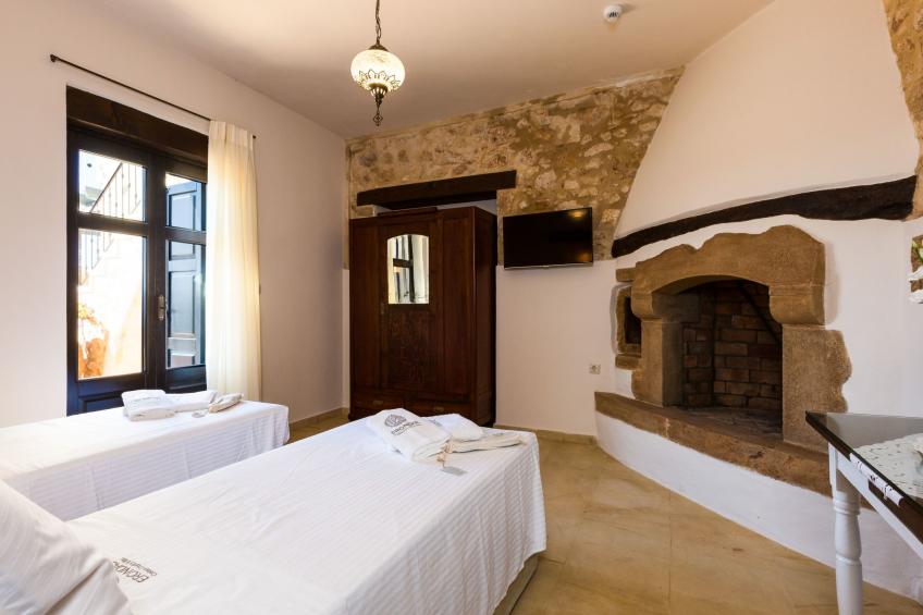 Freistehendes Ferienhaus mit großem Pool - foto 15