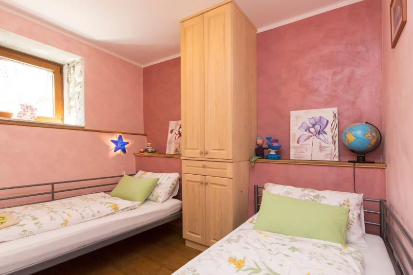 Geräumiges Ferienhaus in Brseč mit Privatem Pool - foto 8