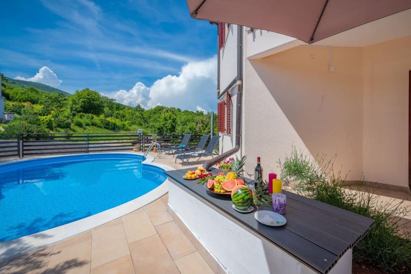 Lara 2 - Shared Pool, Sauna, Jacuzzi - foto 3