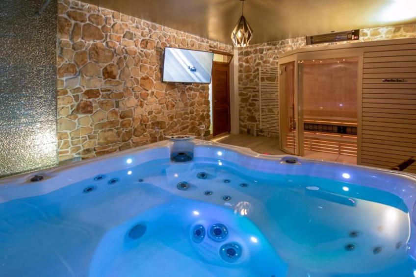 Villa Gabriel - Three Bedroom Villa with Outdoor Pool - foto 36