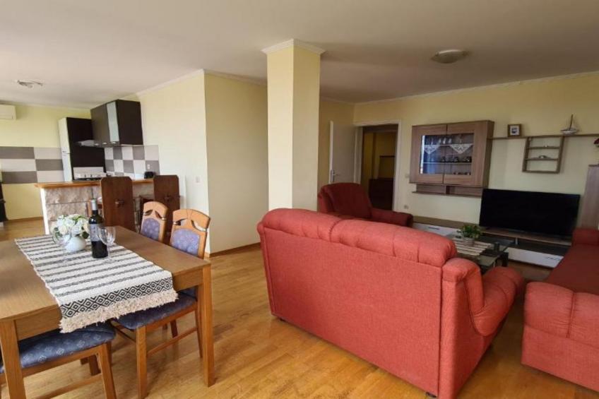 Apartment with Two Bathrooms - foto 3