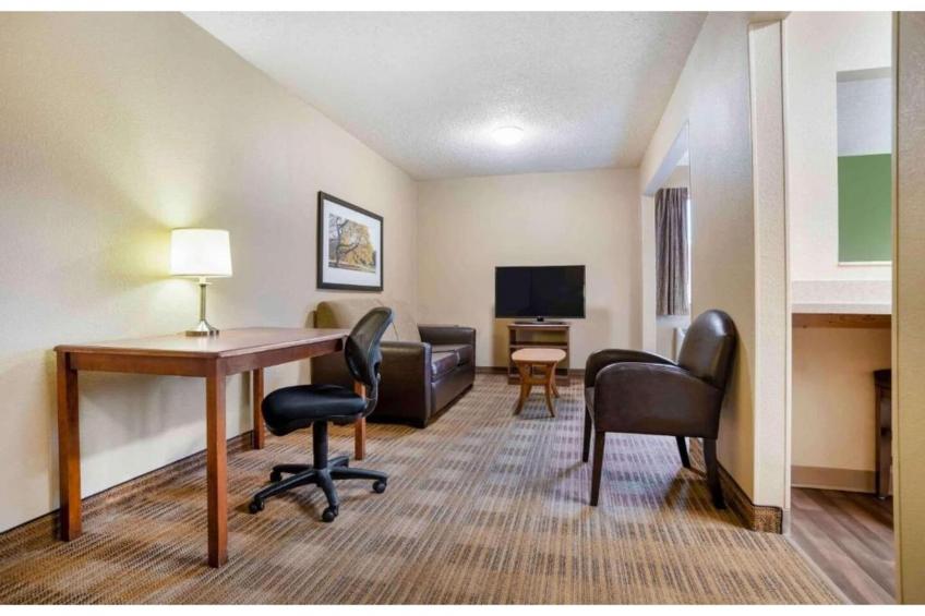 1 King Bed | Hearing Accessible, Kitchen - foto 55