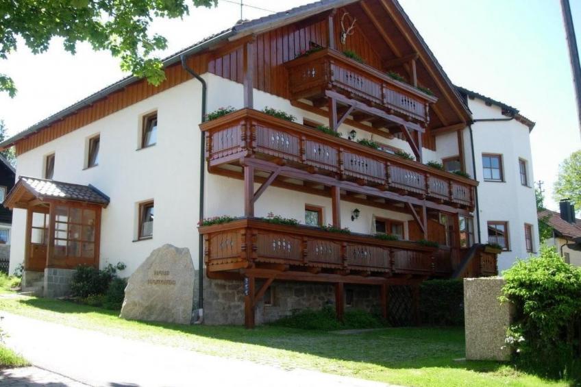 Wohnung in Ludwigsreut mit Grill und Garten