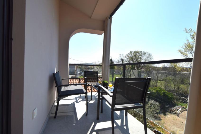 Aki Antonlea - foto 9