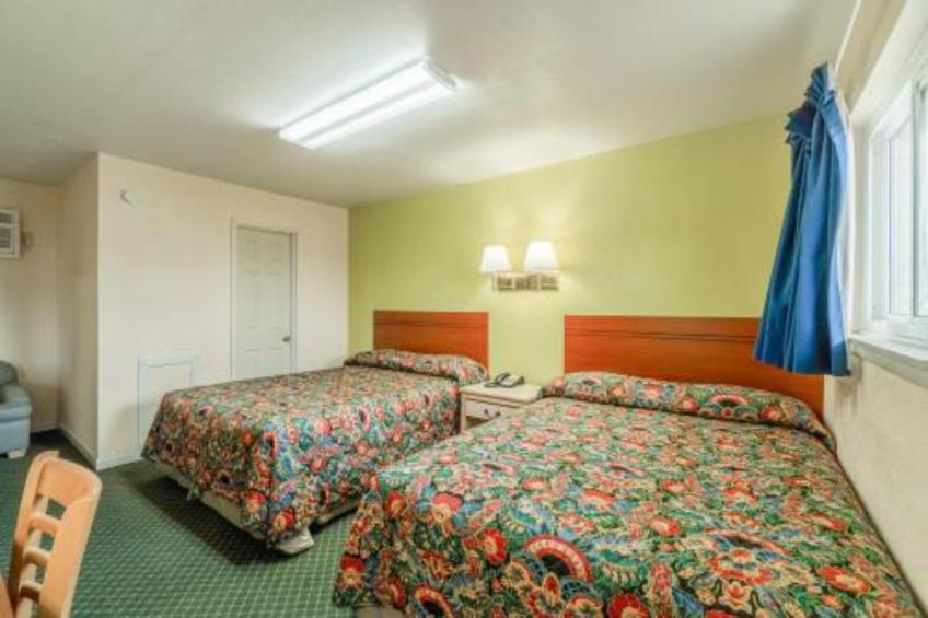2 Queen Beds Non-Smoking - foto 4