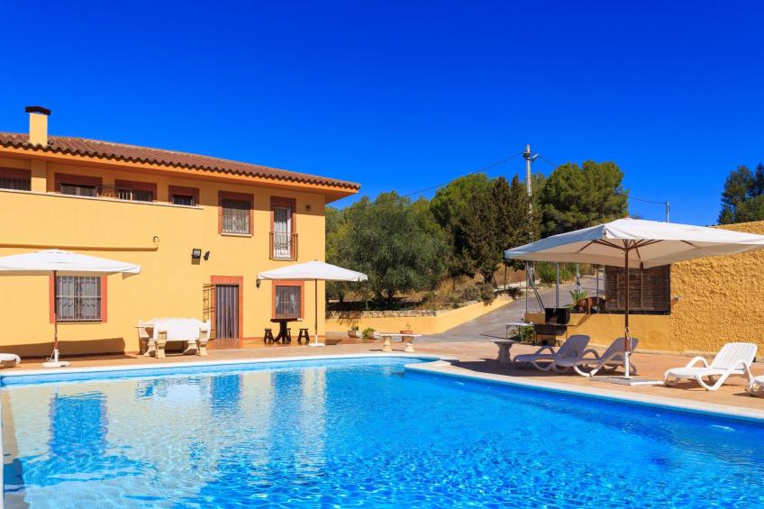 Großes Haus mit Schwimmbad und Barbecue - foto 4