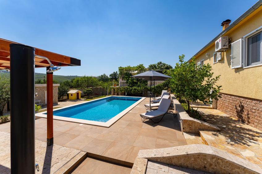 Villa Sucic with private pool - foto 23