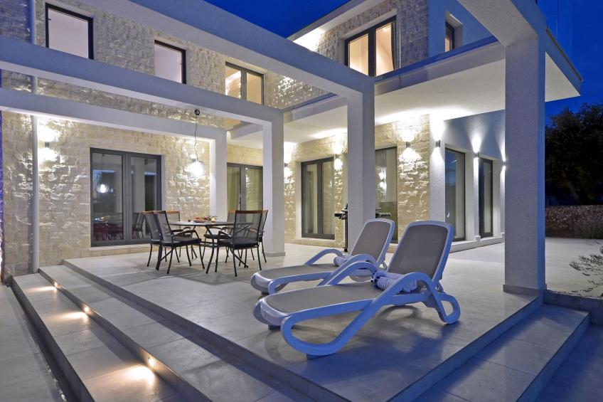 Haus in Dvornica mit privatem Parkplatz - foto 14