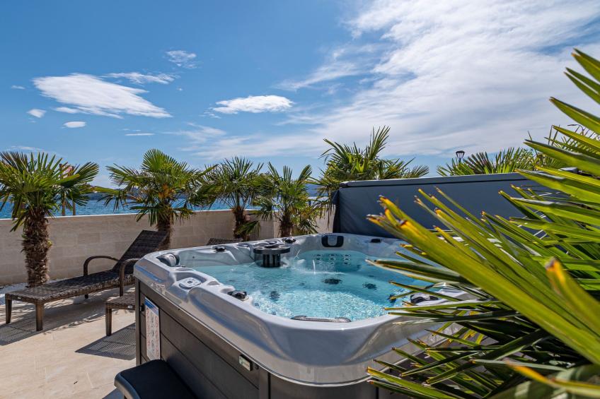 Surtini Villa Orebić Jakuzi Erste