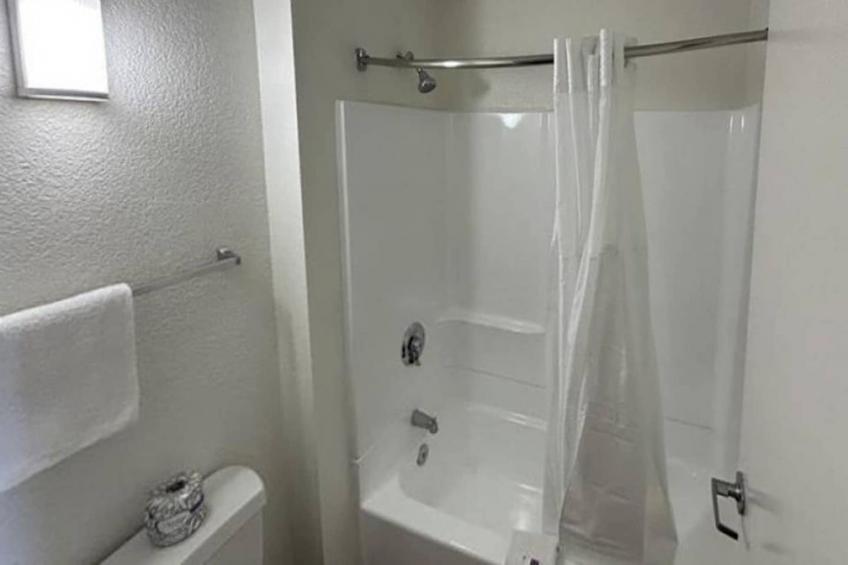 2 Full Beds  Suite Smoking Micfridge - foto 22