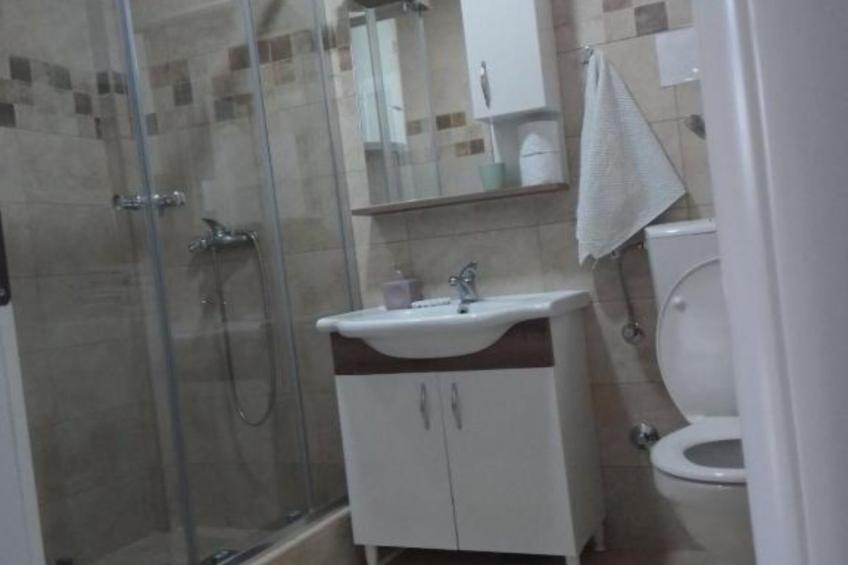 Adriatic Haven – Cozy Tivat Apartment with a Terrace - One Bedroom Apartment 1 - foto 9