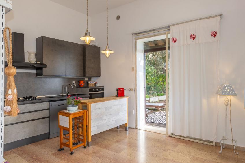 La casetta immersa nel verde - foto 11