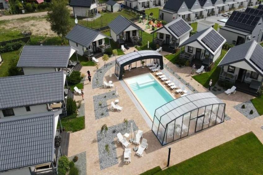 Domki wakacyjne przy stawie LAWENDOWO Jarosławiec